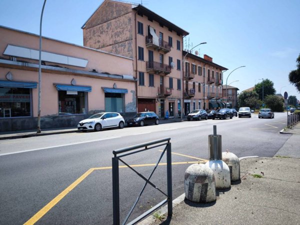 appartamento in vendita a Biella in zona Centro Città