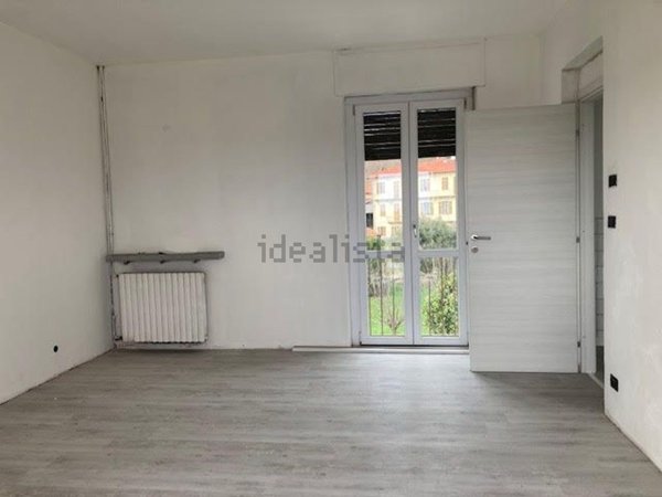 appartamento in vendita a Biella in zona Chiavazza