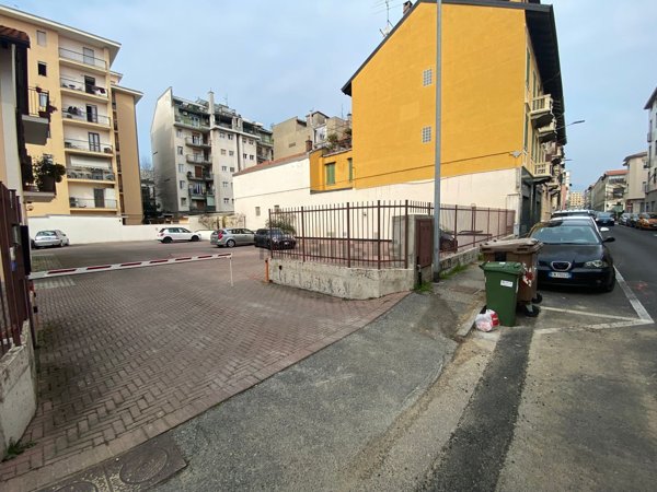 casa indipendente in vendita a Biella