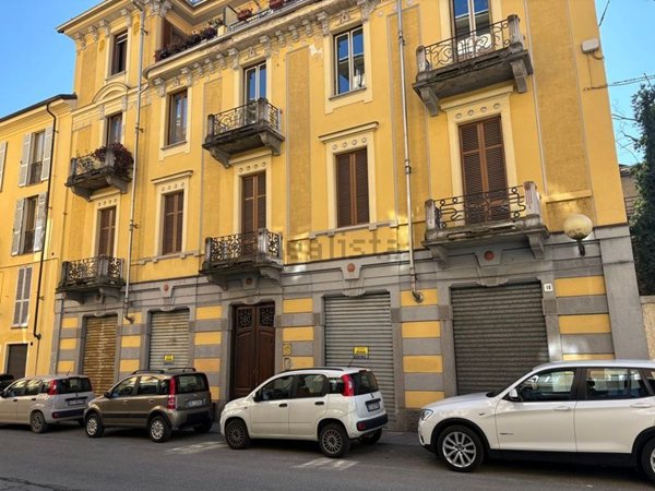 ufficio in vendita a Biella in zona Centro Città