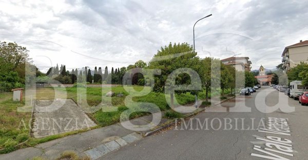 casa indipendente in vendita a Biella in zona Chiavazza