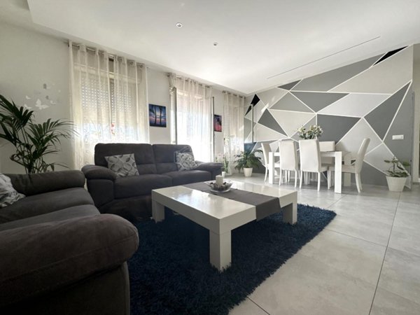 appartamento in vendita a Biella in zona Centro Città