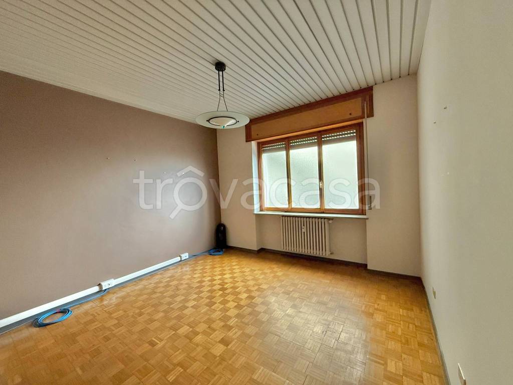 appartamento in vendita a Biella in zona Viale Roma