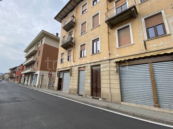 negozio in vendita a Biella in zona Chiavazza
