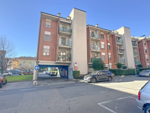 appartamento in vendita a Biella in zona Centro Città