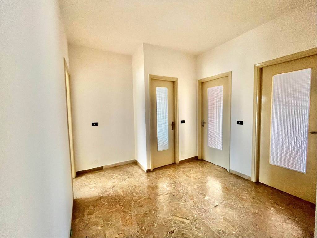 appartamento in vendita a Biella in zona Chiavazza