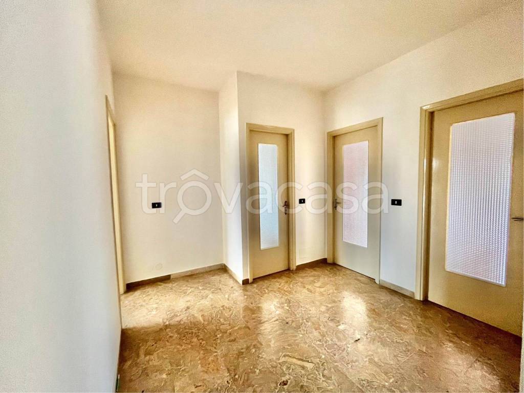 appartamento in vendita a Biella in zona Chiavazza