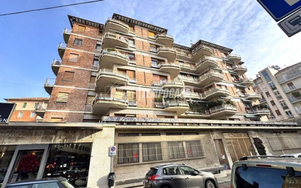 appartamento in vendita a Biella in zona Centro Città