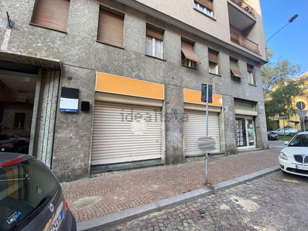 negozio in vendita a Biella in zona Via Pietro Micca