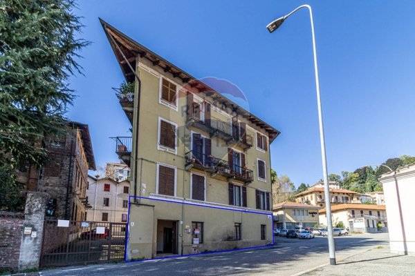 ufficio in vendita a Biella in zona Centro Città