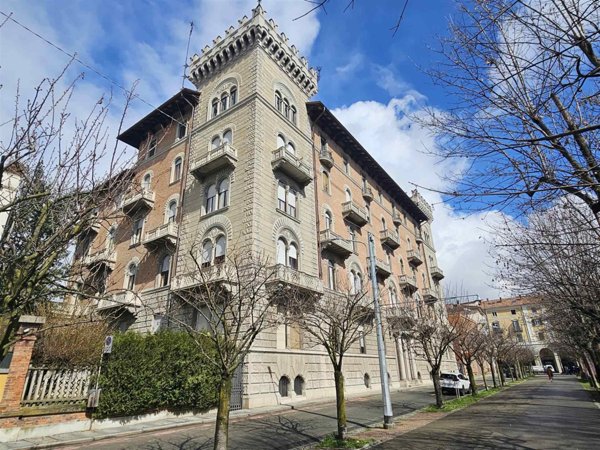 appartamento in vendita a Biella in zona Centro Città
