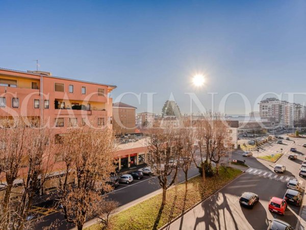 appartamento in vendita a Biella in zona Centro Città