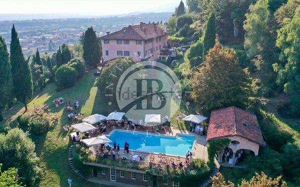 casa indipendente in vendita a Biella