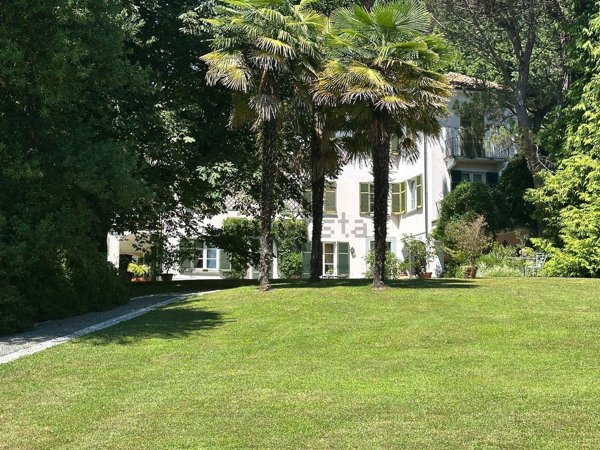 casa indipendente in vendita a Biella