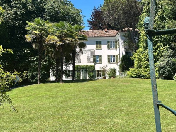 casa indipendente in vendita a Biella in zona Vandorno