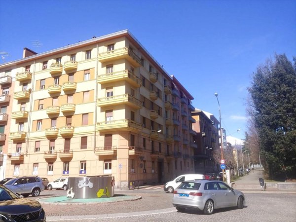 appartamento in vendita a Biella in zona Centro Città