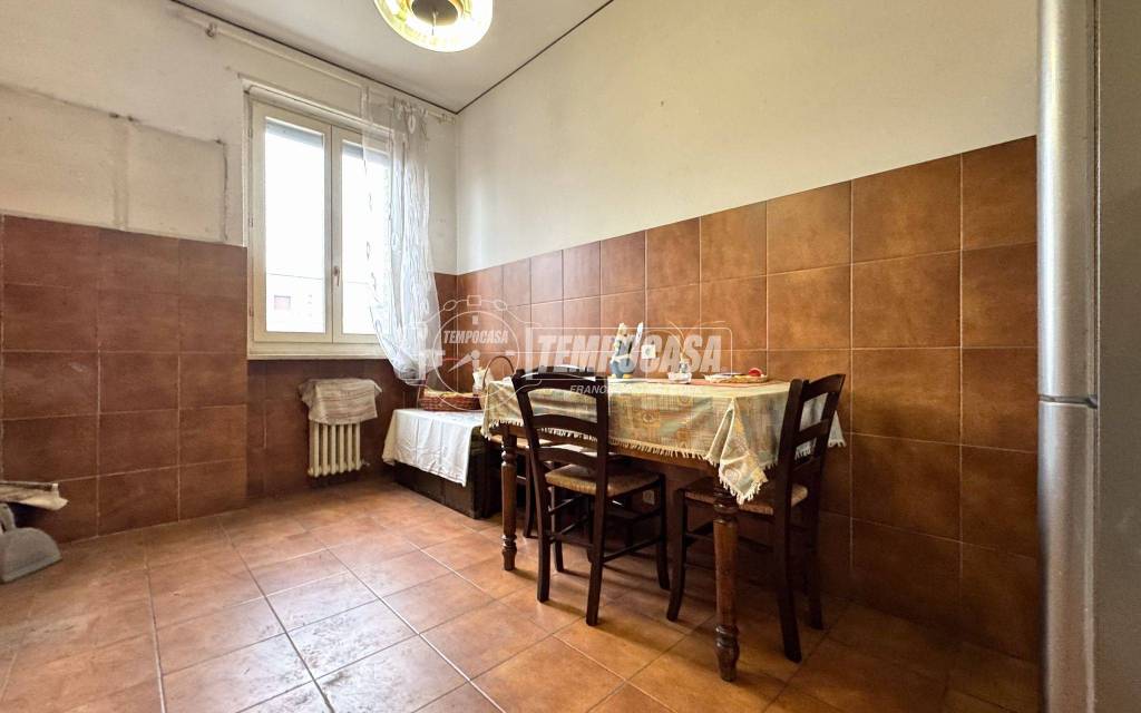 appartamento in vendita a Biella in zona Centro Città