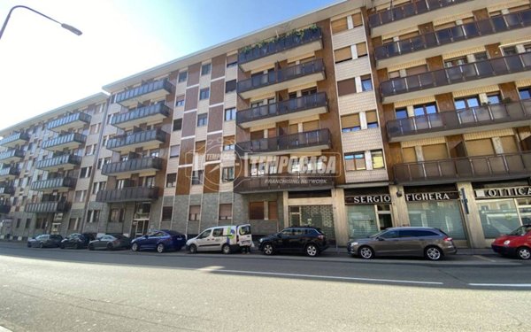 appartamento in vendita a Biella in zona Centro Città