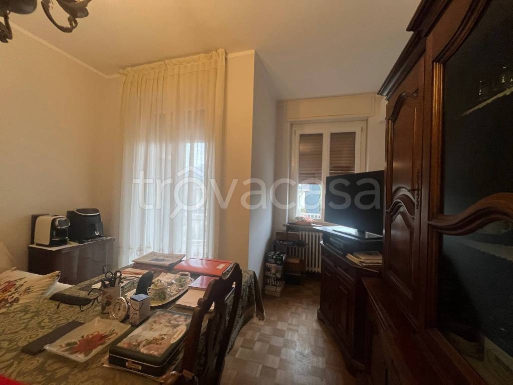 appartamento in vendita a Biella in zona Via Pietro Micca