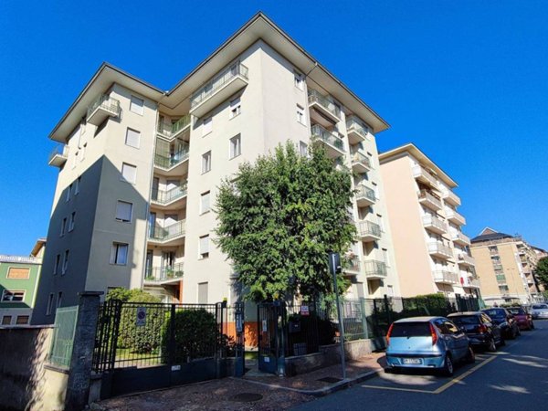 appartamento in vendita a Biella in zona Centro Città