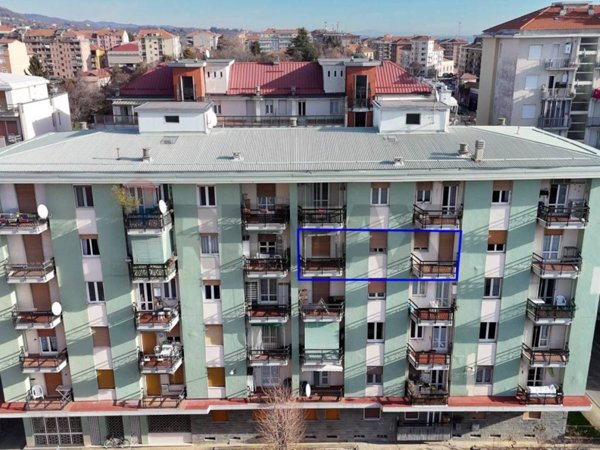 appartamento in vendita a Biella in zona Centro Città