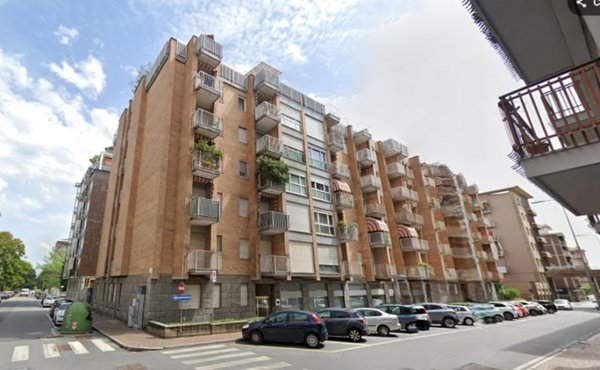 ufficio in vendita a Biella in zona Centro Città