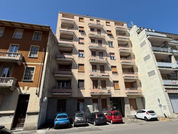 appartamento in vendita a Biella in zona Via Trieste