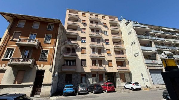 appartamento in vendita a Biella in zona Via Trieste