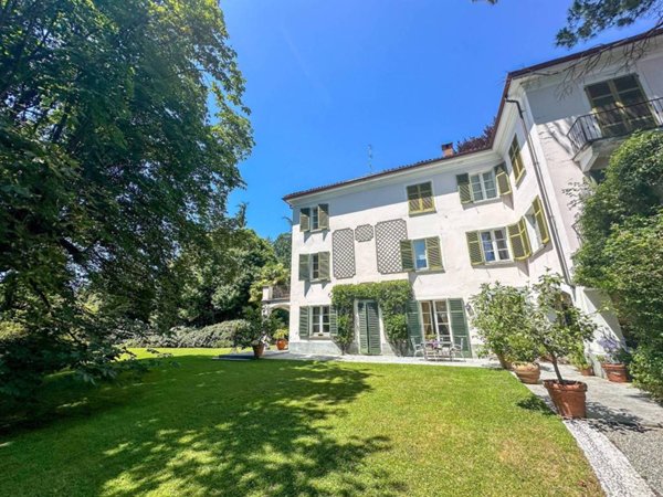 casa indipendente in vendita a Biella in zona Riva