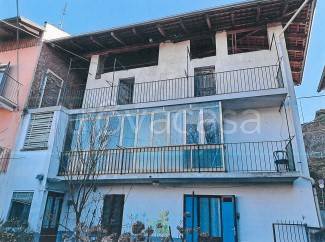 casa indipendente in vendita a Biella in zona Pavignano