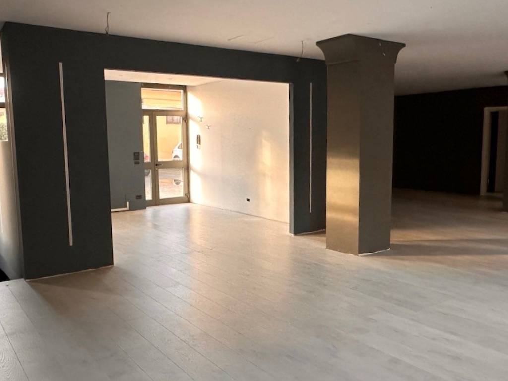 negozio in vendita a Biella