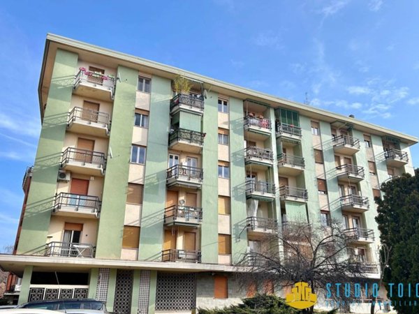 appartamento in vendita a Biella in zona Centro Città