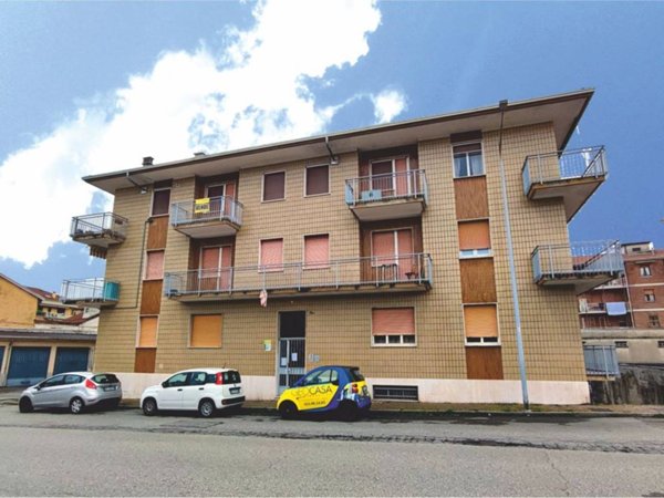 appartamento in vendita a Biella in zona Chiavazza