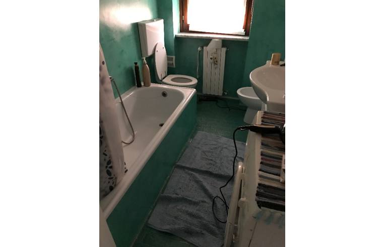 appartamento in vendita a Biella in zona Centro Città