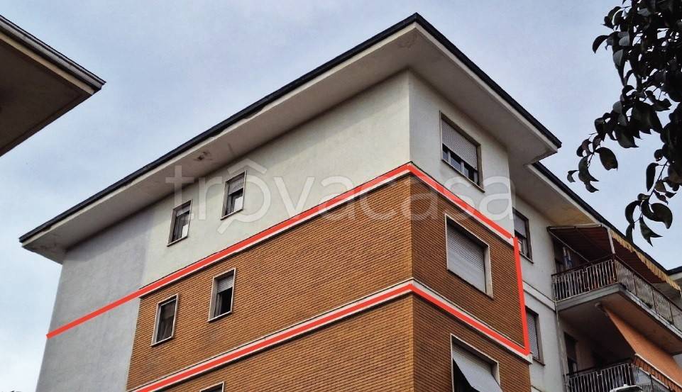 appartamento in vendita a Biella in zona Chiavazza