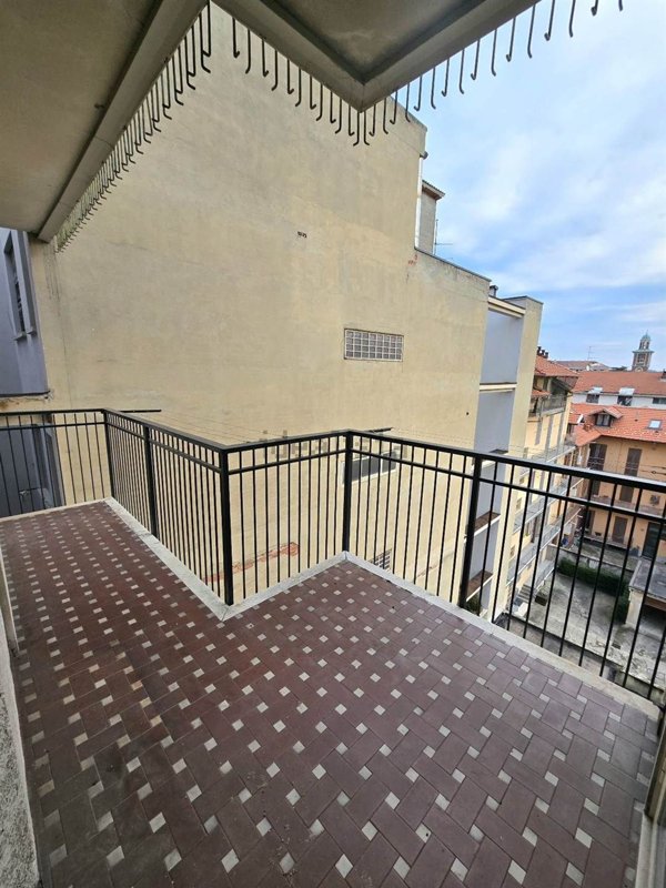 appartamento in vendita a Biella in zona Via Torino