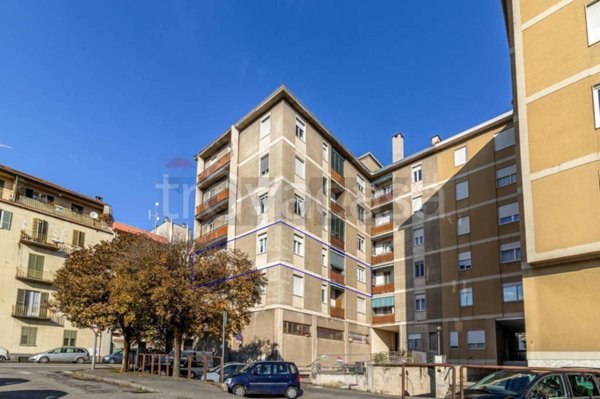 appartamento in vendita a Biella in zona Centro Città