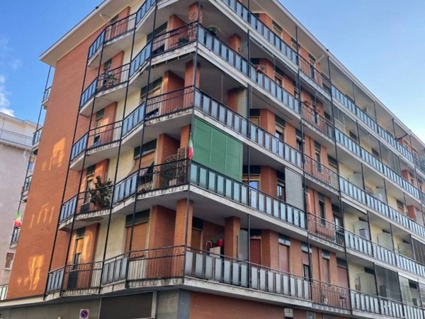 appartamento in vendita a Biella in zona Centro Città