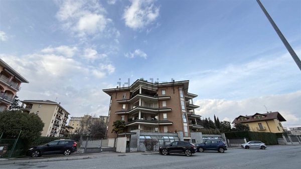 ufficio in vendita a Biella