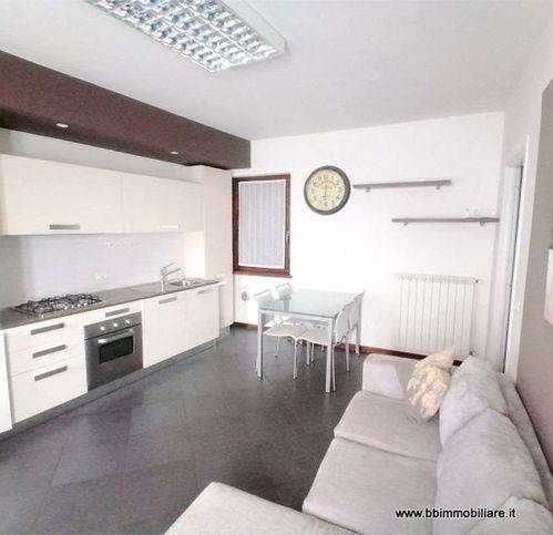 appartamento in vendita a Biella in zona Centro Città