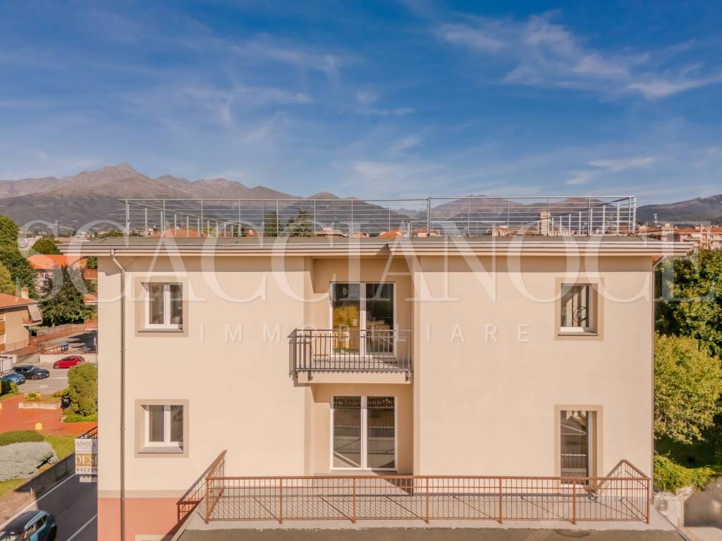 appartamento in vendita a Biella in zona Centro Città