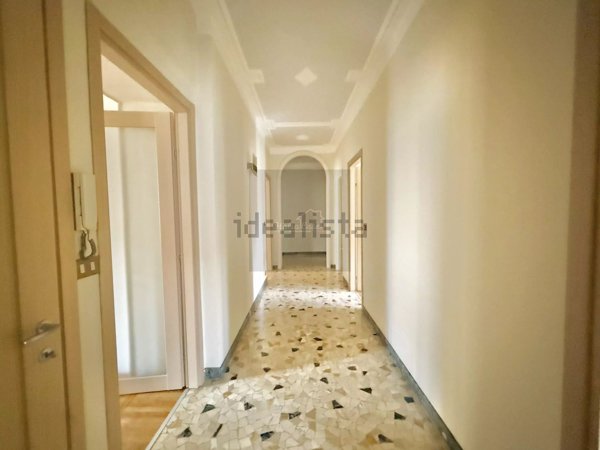 appartamento in vendita a Biella in zona Centro Città