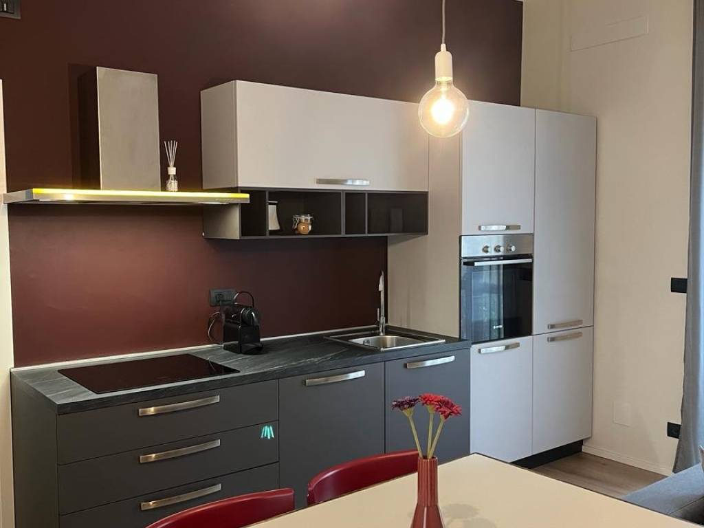 appartamento in vendita a Biella in zona Centro Città