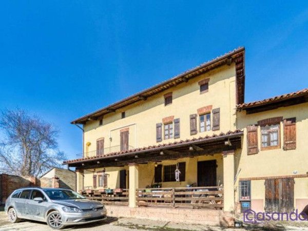 appartamento in vendita a Biella in zona Riva