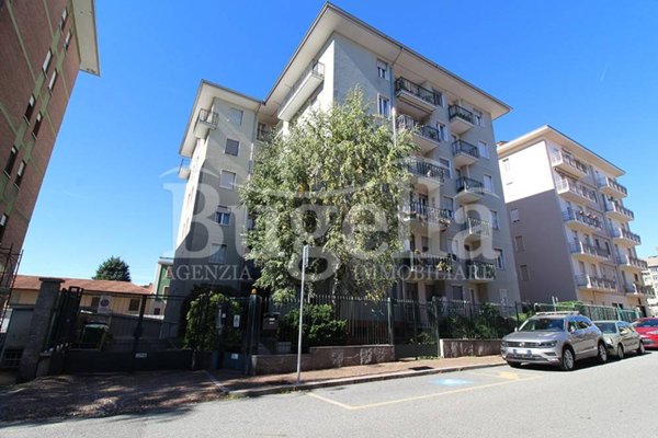 appartamento in vendita a Biella in zona Centro Città