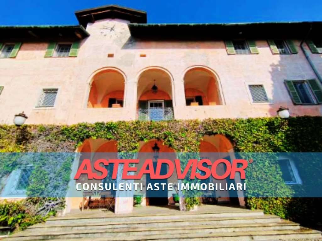 villa in vendita a Biella in zona Chiavazza