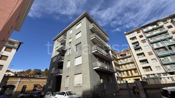 appartamento in vendita a Biella in zona Centro Città