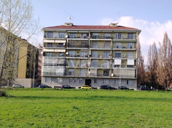appartamento in vendita a Biella in zona Centro Città