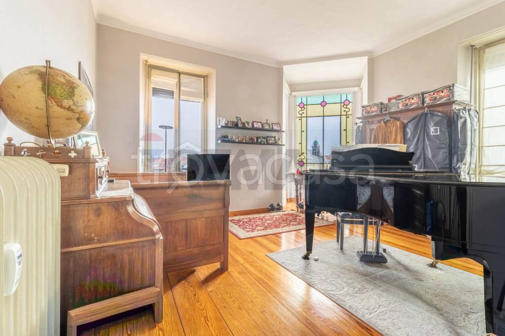 appartamento in vendita a Biella in zona Centro Città