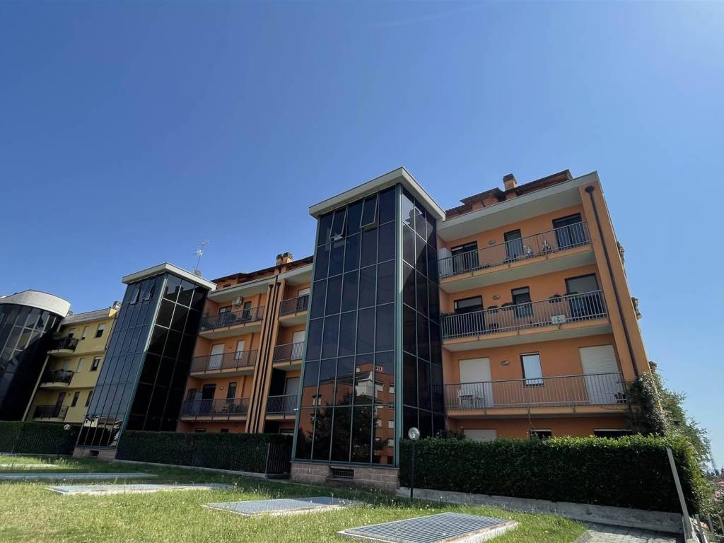 appartamento in vendita a Biella in zona San Biagio